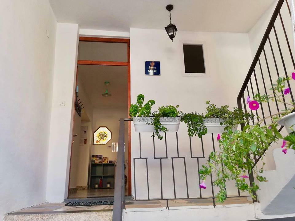 Puntin Rooms Sobe Korcula Town Bagian luar foto